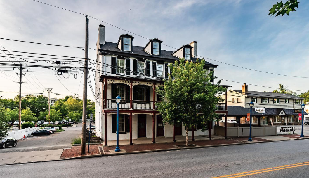 37 Bridge Street - 304